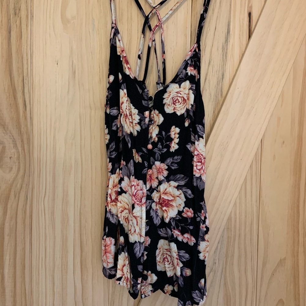 AE floral tank top